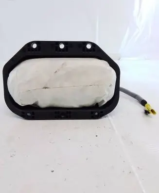 Opel Astra J Passenger airbag 13381056 367416257 4720000000000X