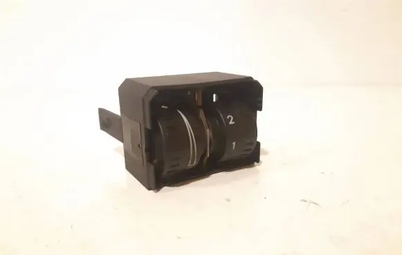 Headlight level height control switch