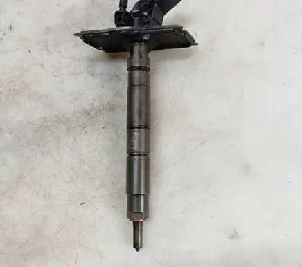 Volkswagen Touareg I Fuel injector 059130277AB 060311 0445115037