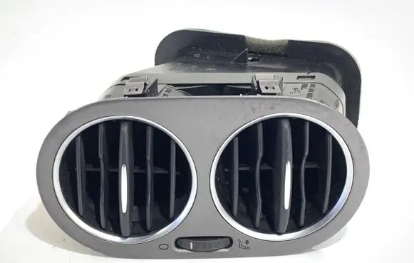 Volkswagen Tiguan Rear air vent grill 5M0819703L