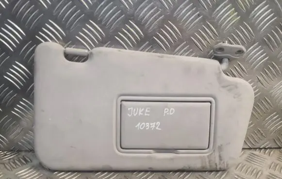 Nissan Juke I F15 Sun visor