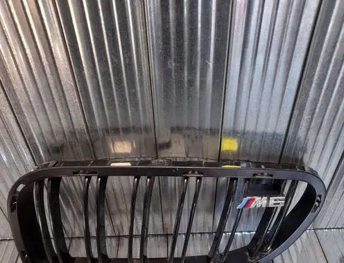 BMW 6 F12 F13 Front bumper upper radiator grill 51138050537