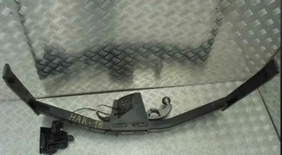 Volkswagen Tiguan Tow bar set 5N0803880J