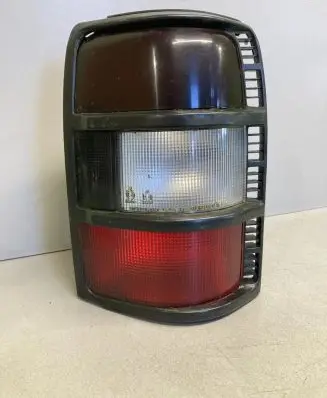 Mitsubishi Pajero Rear/tail lights
