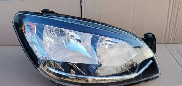 Skoda Citigo Headlight/headlamp 206416-02