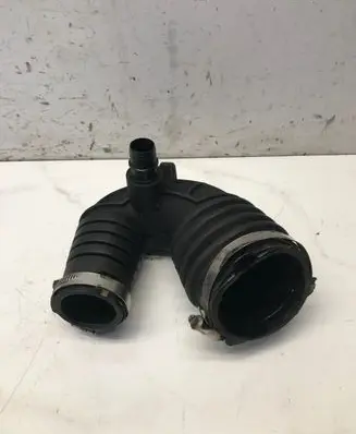Audi A6 S6 C6 4F Air intake hose/pipe 4F0129615K