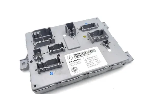 Mercedes-Benz C W205 Comfort/convenience module A2229009608 5DK010775-91 A2229018901