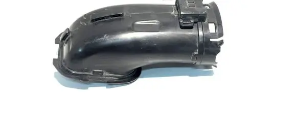 BMW 8 G15 Air intake duct part 7934470 28363 13717934470