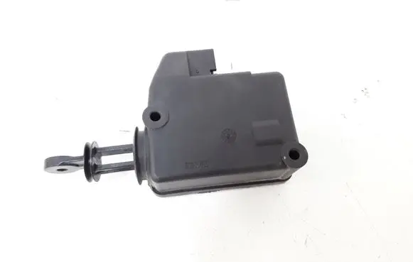 Volvo S40, V40 Tailgate boot lock/latch motor 