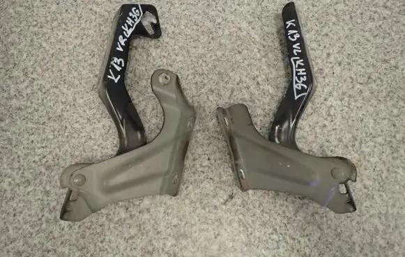 Nissan Micra Engine bonnet/hood hinges