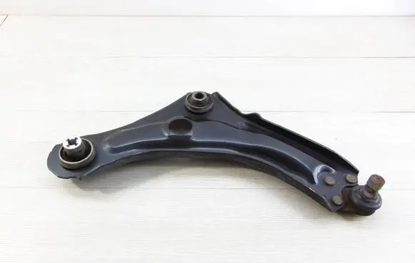 Renault Megane IV Front lower control arm/wishbone 504202 005222104