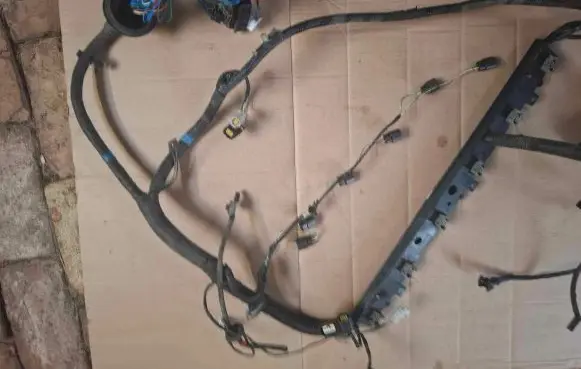 Jaguar XJ X308 Engine installation wiring loom 6681915