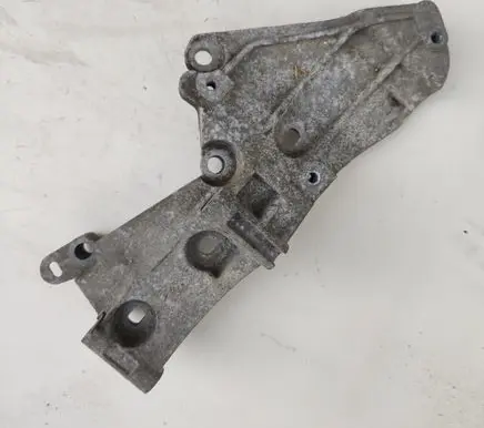 Generator/alternator bracket