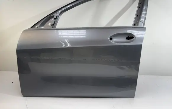 BMW 1 F40 Front door