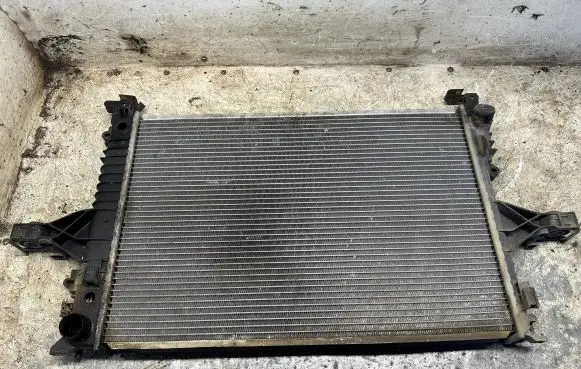 Volvo XC70 Coolant radiator