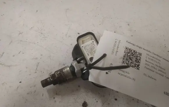 Mercedes-Benz C W205 Tire pressure sensor