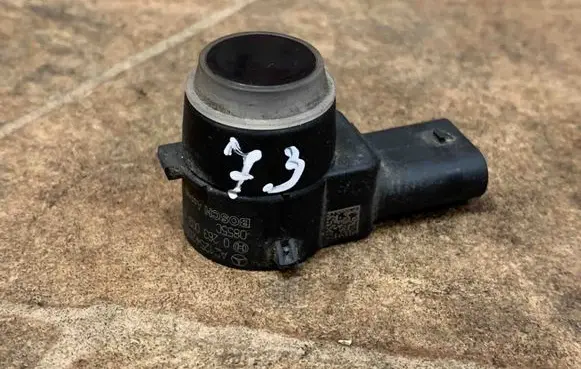 Mercedes-Benz E C207 W207 Parking PDC sensor A2125420018