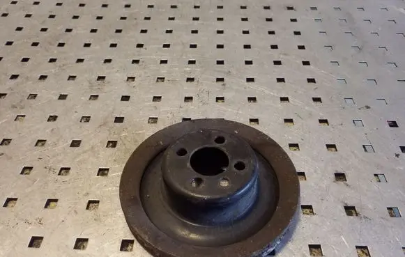 Ford Galaxy Power steering pump pulley 