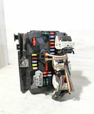 Citroen DS3 BSM Control unit 9667199780 BSMR0900
