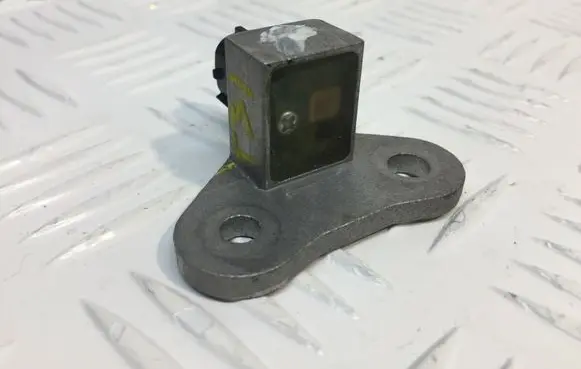 Nissan X-Trail T31 Airbag deployment crash/impact sensor FAEG007X025647