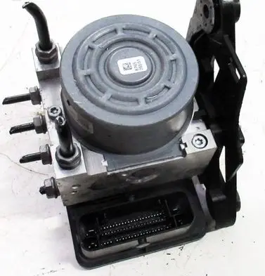 Skoda Octavia Mk3 (5E) ABS Pump 3Q0907379P