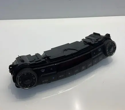 Mercedes-Benz E W211 Climate control unit 2118301785 00031806 A2118301785