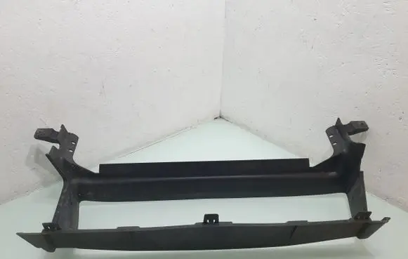 Volvo S40 Intercooler air guide/duct channel 3984