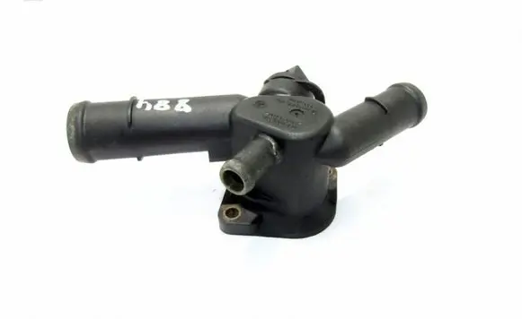 Volkswagen Golf IV Engine coolant pipe/hose 06A121133D