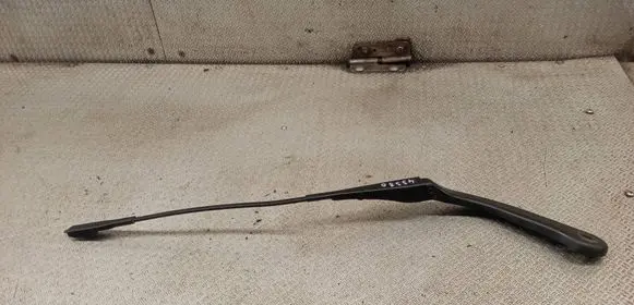 BMW 3 E90 E91 Front wiper blade arm 7253397