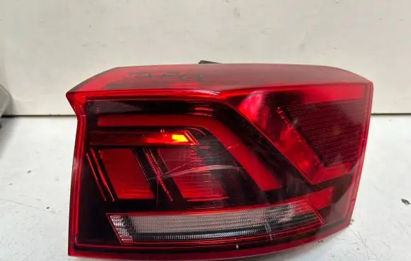 Volkswagen T-Roc Rear/tail lights 2GA945096D RE2891000502