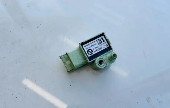 BMW 5 E60 E61 Airbag deployment crash/impact sensor 65776953634