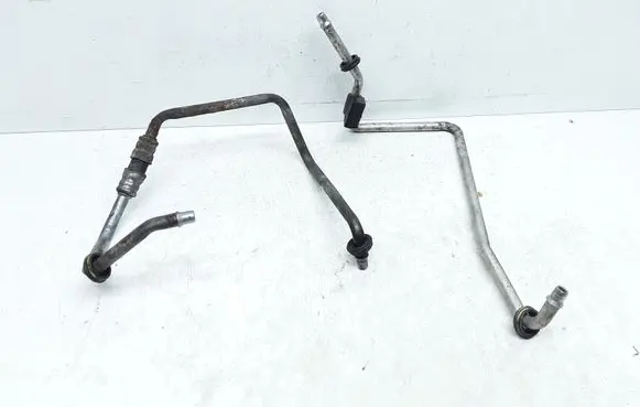 Mercedes-Benz E W212 Gearbox oil cooler pipe/hose A2045281024