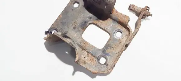 Audi A4 S4 B5 8D Engine mounting bracket 8d0501543d