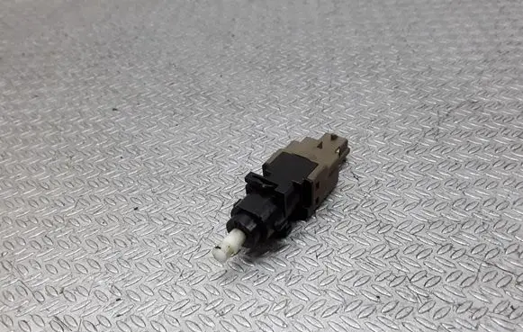 Clutch pedal sensor
