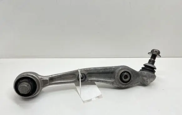 BMW X5 G05 Front lower control arm/wishbone 6878081