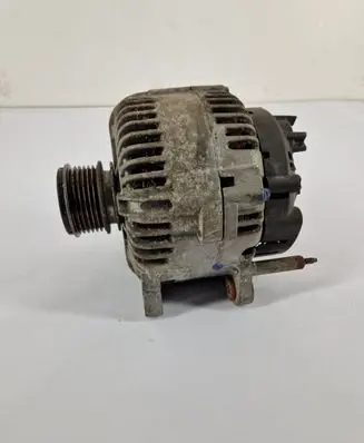 Volkswagen PASSAT B6 Generator/alternator 021903026L