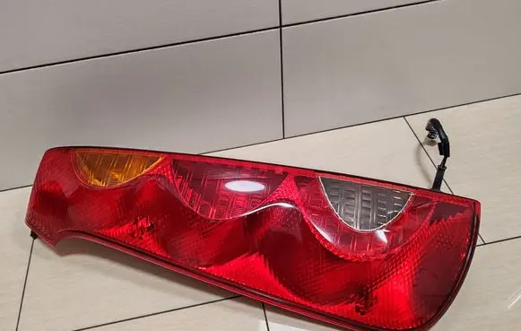 Nissan Note (E11) Rear/tail lights 22016752