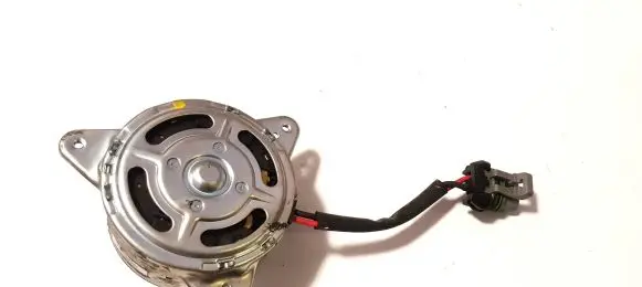 Jaguar XE Radiator cooling fan shroud 5YY0671 3T174113 500123802000