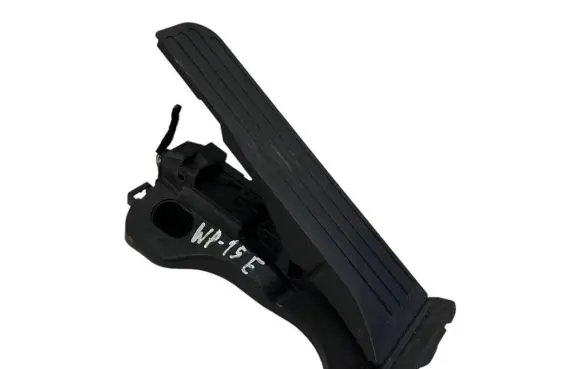 Volkswagen PASSAT B6 Accelerator throttle pedal 1K1721503AS 6PV01103905