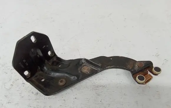 Mercedes-Benz Vito Viano W447 Sliding door lower roller guide/hinge 