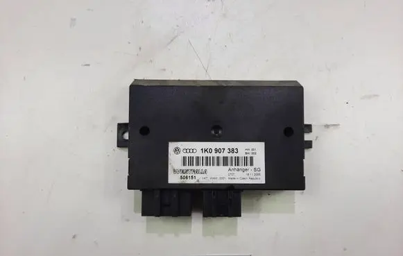 Volkswagen PASSAT B6 Tow bar trailer control unit/module 1K0907383
