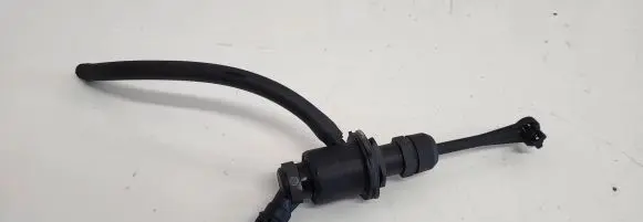 Renault Megane II Clutch master cylinder 8200151784C 068060