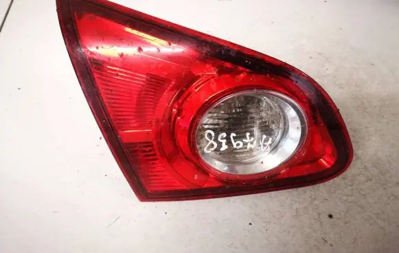 Nissan Qashqai Tailgate rear/tail lights 89071063