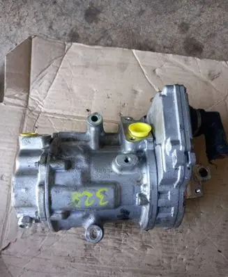 Renault Captur II Air conditioning (A/C) compressor (pump) 926003211R 0424002320 FSBA27C