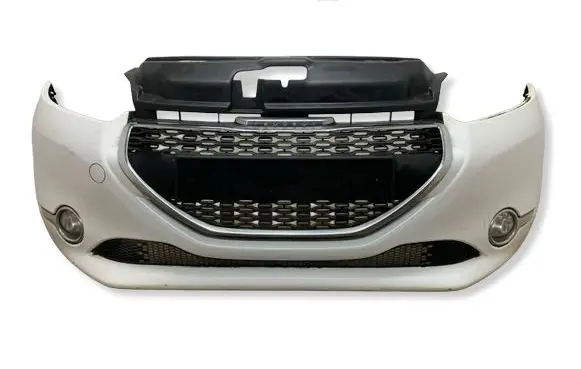 Peugeot 208 I Front bumper 9672794477
