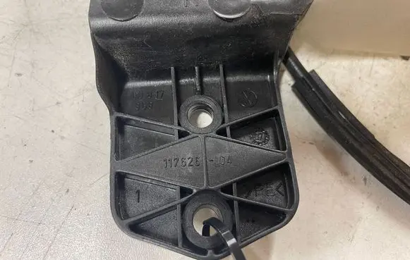 Skoda Superb B5 (3U) Front door lock 3B0837868 117626