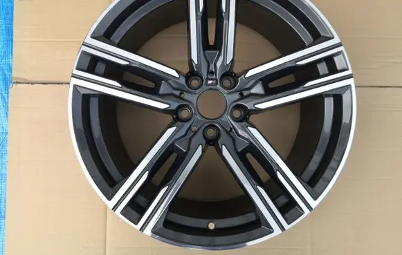 BMW 8 G14 R19 alloy rim 0JX19