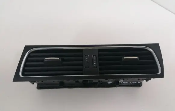 Audi A4 S4 B8 8K Dash center air vent grill 8T2820951B