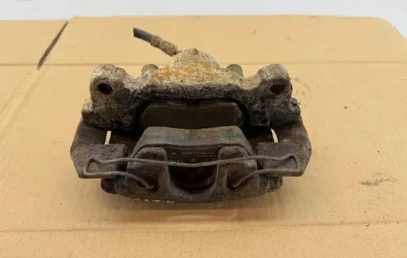 Front brake caliper