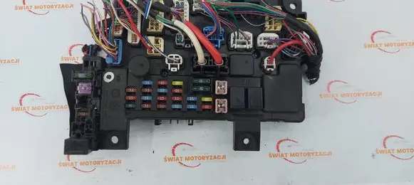 Mitsubishi Outlander Fuse module 8637A865